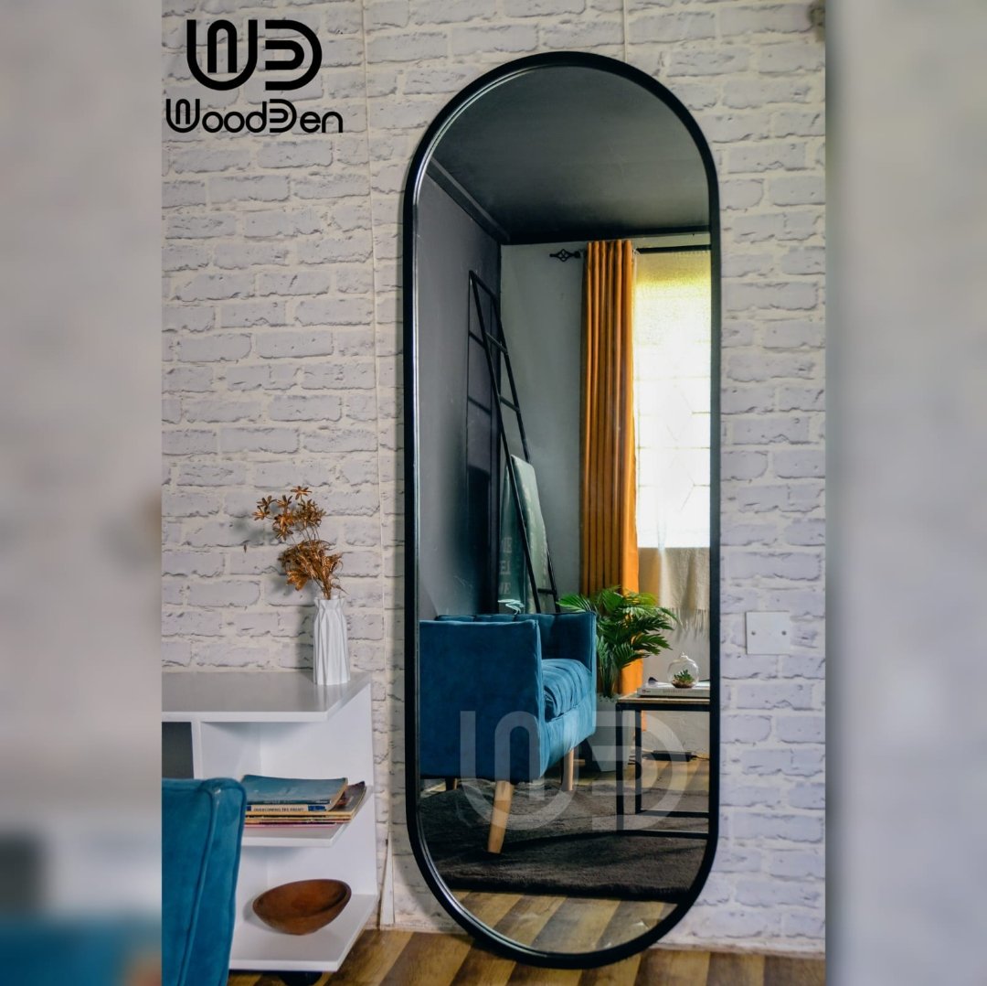 Oval-shaped Full-Length Mirror